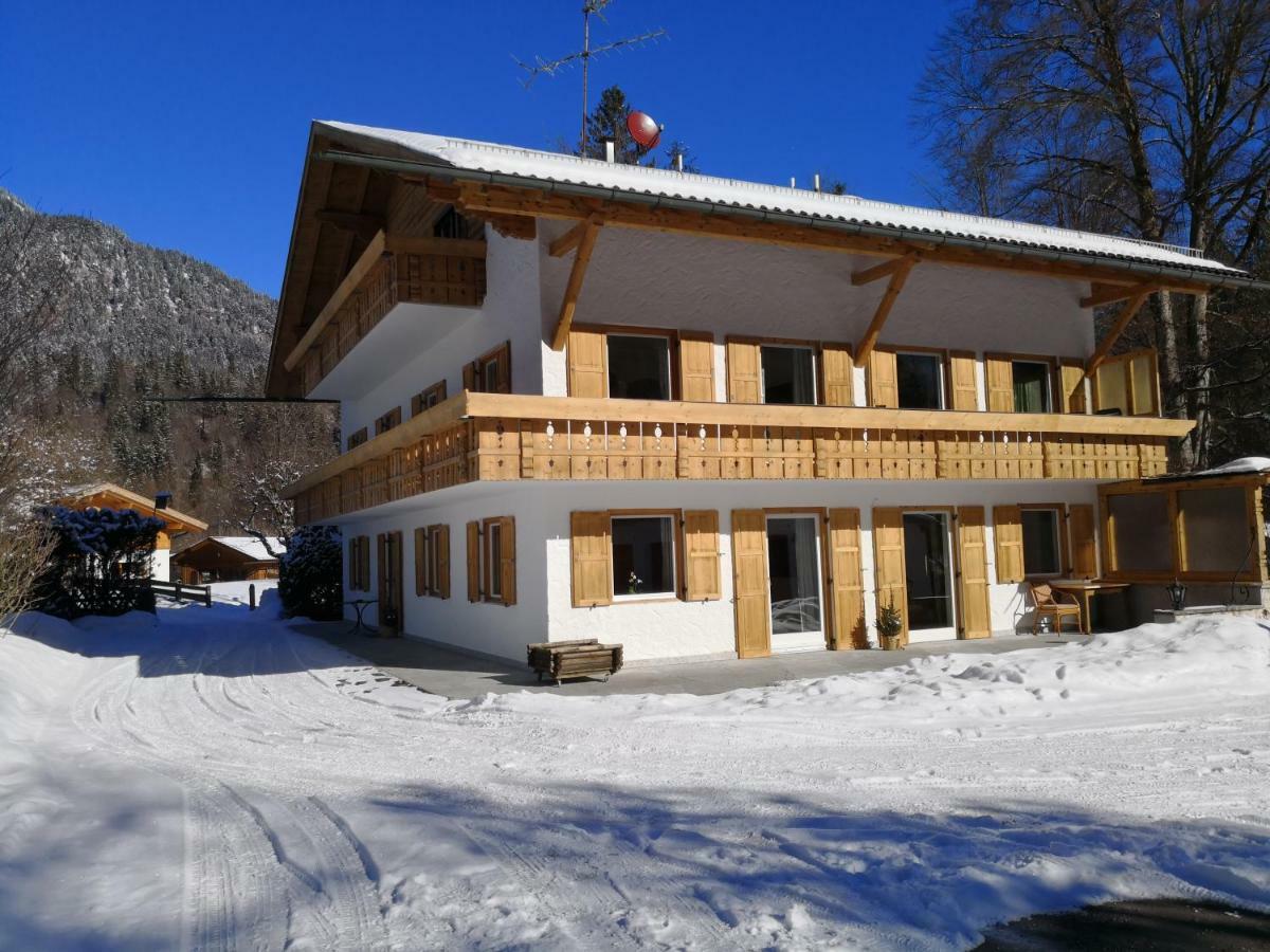 Ferienhaus Badersee ไกรน์เนา ภายนอก รูปภาพ